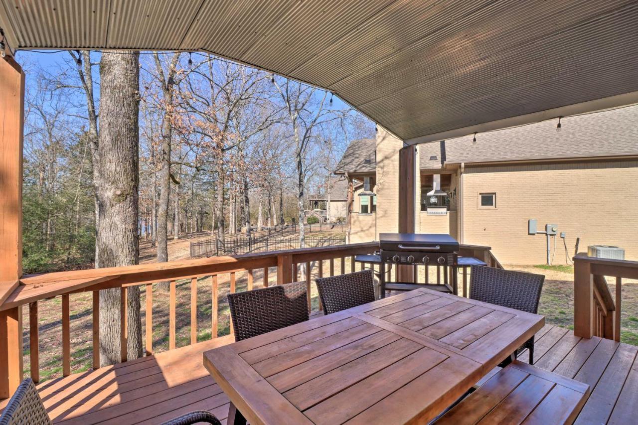 Lakefront Greers Ferry Cabin With Covered Boat Slip! Fairfield Bay Buitenkant foto