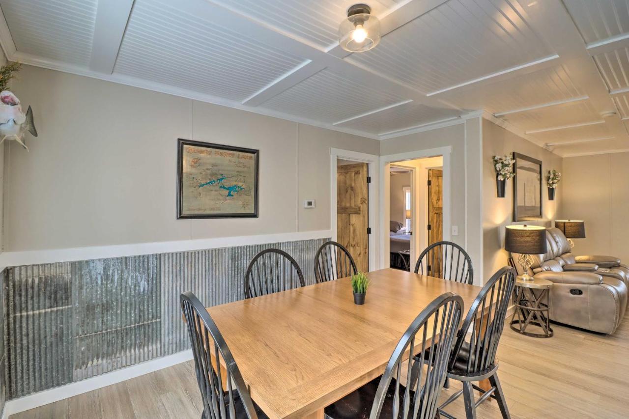 Lakefront Greers Ferry Cabin With Covered Boat Slip! Fairfield Bay Buitenkant foto